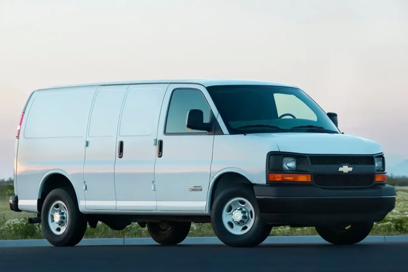 Chevrolet Express van 2500