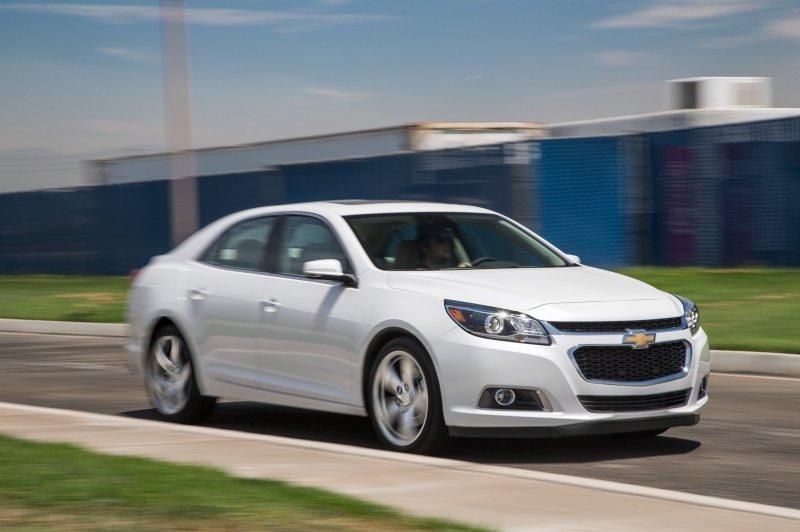 Chevrolet Малибу 2015