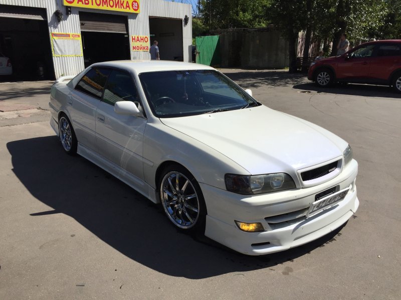 Toyota Chaser 100