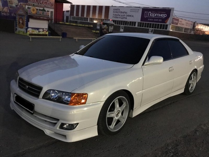 Тойота Chaser 100