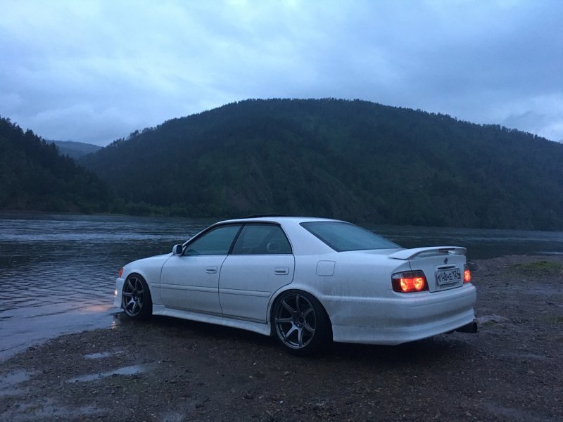 Toyota Chaser 101