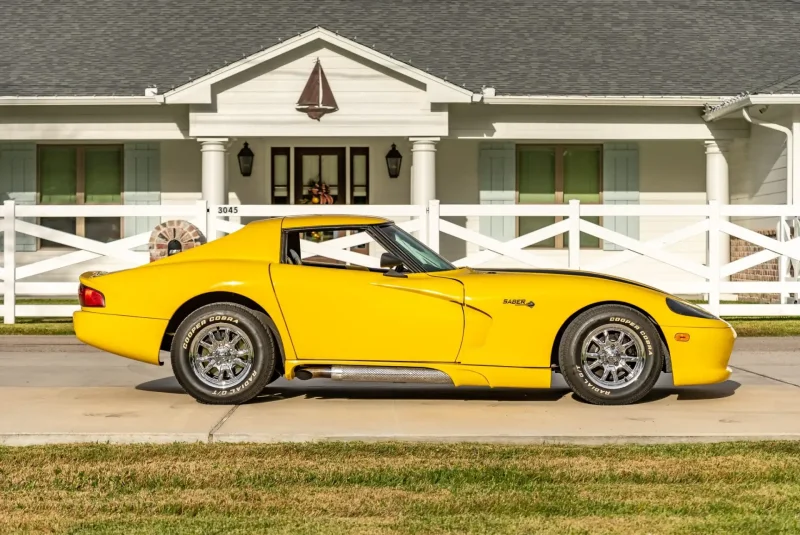 Dodge Viper vs Chevrolet Corvette