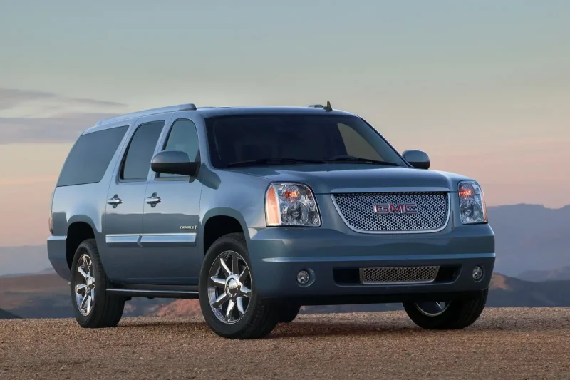 GMC Yukon Denali 2006