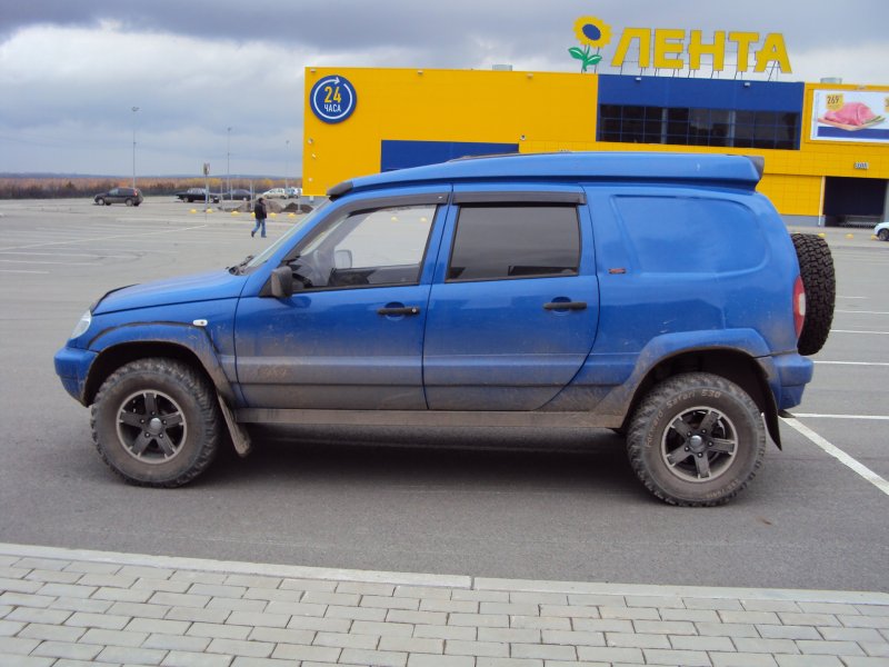 Удлиненная Нива Шевроле