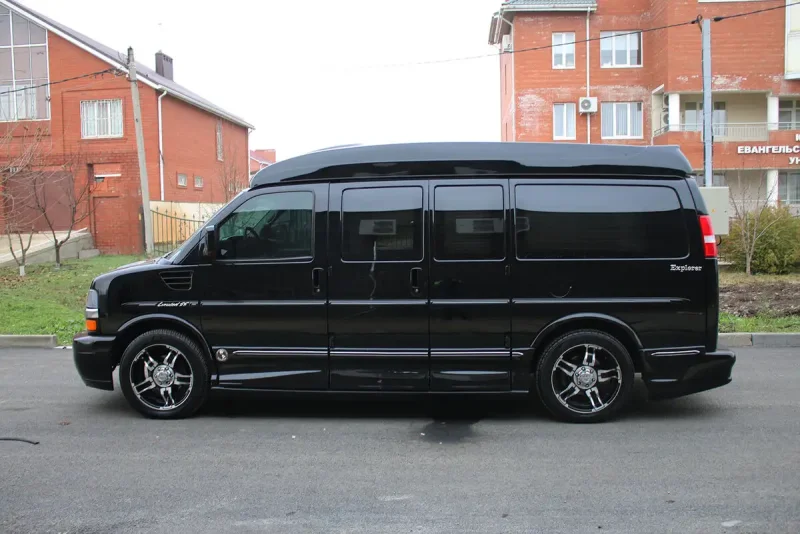 Chevrolet Express r20