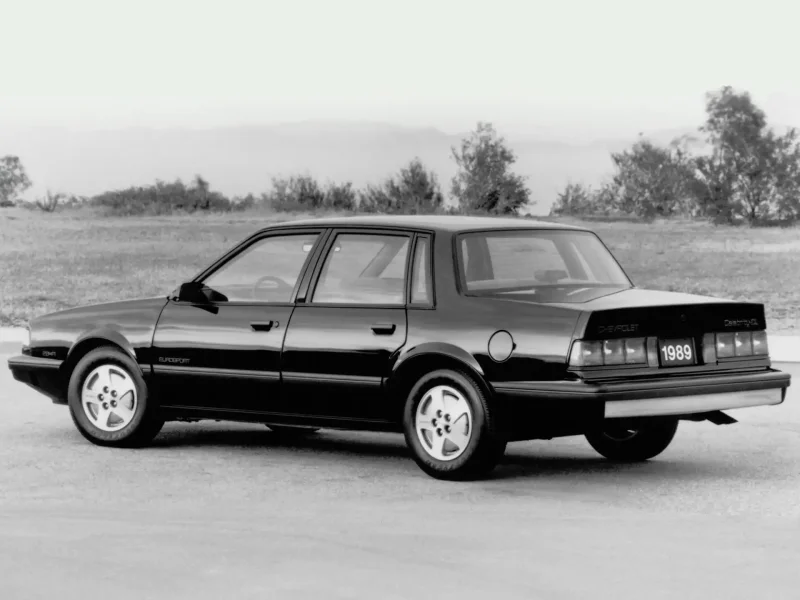 Chevrolet Celebrity 1990 седан