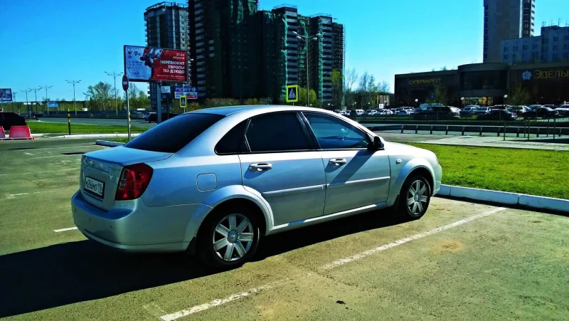 Chevrolet Lacetti 2004