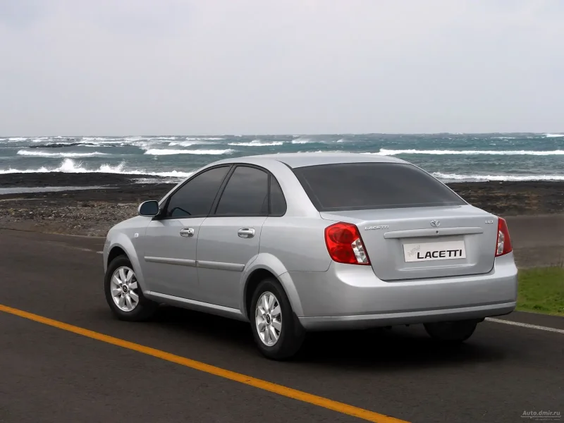 Chevrolet Lacetti sedan