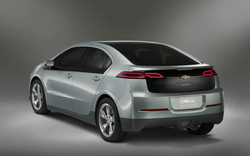 Шевроле электромобиль Volt