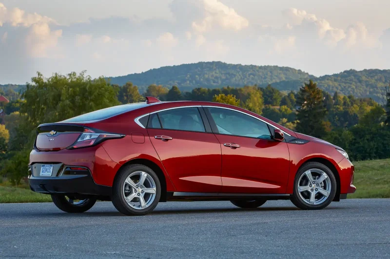 Chevrolet Volt 2