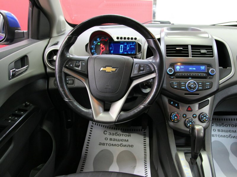 Chevrolet Aveo 2022 салон
