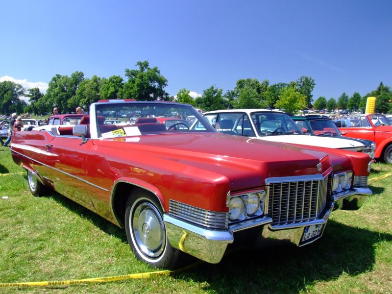 Cadillac Девиль