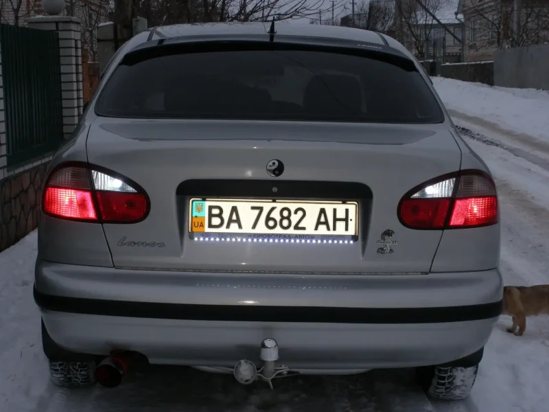Daewoo lanos вид сзади