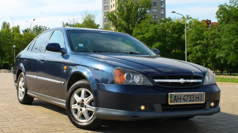 Chevrolet Evanda 2004