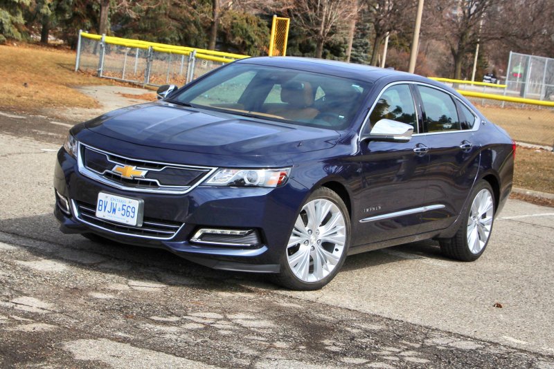 Chevrolet Impala 2020 салон