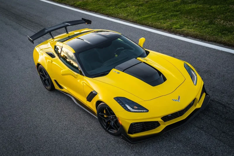 Шевроле Корвет c7 zr1
