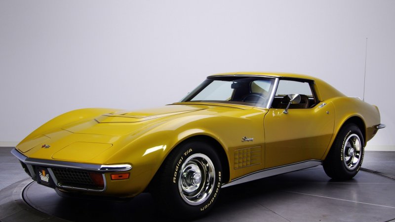 Chevrolet Corvette Стингрей