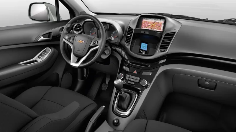 Chevrolet Orlando 2018 салон
