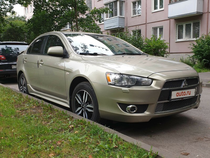 Chevrolet Lancer 2010