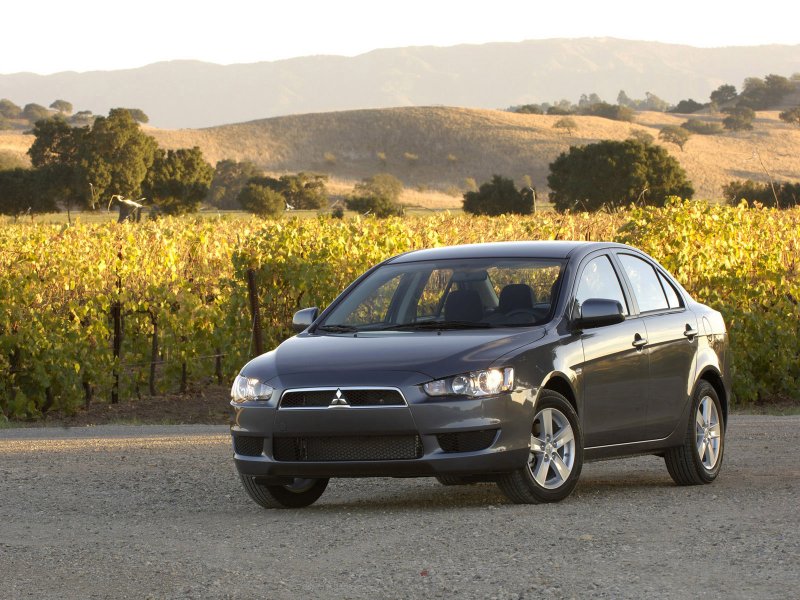 Mitsubishi Lancer 2012