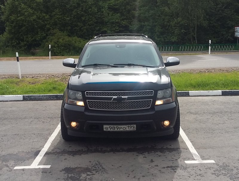 Chevrolet Tahoe gmt900 r18