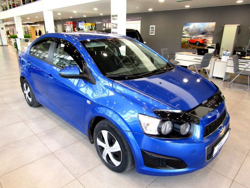 Chevrolet Aveo 2012 хэтчбек