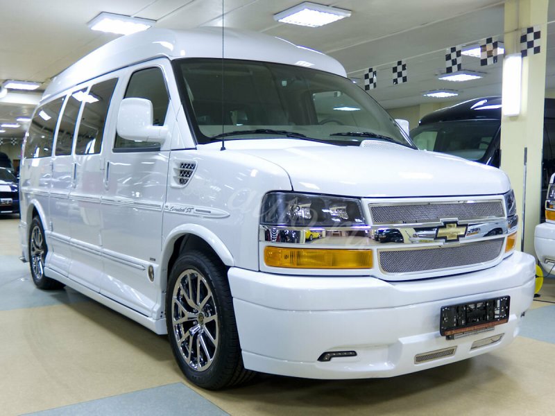 GMC Savana 2021