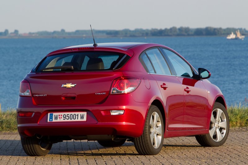 Chevrolet Круз хэтчбек