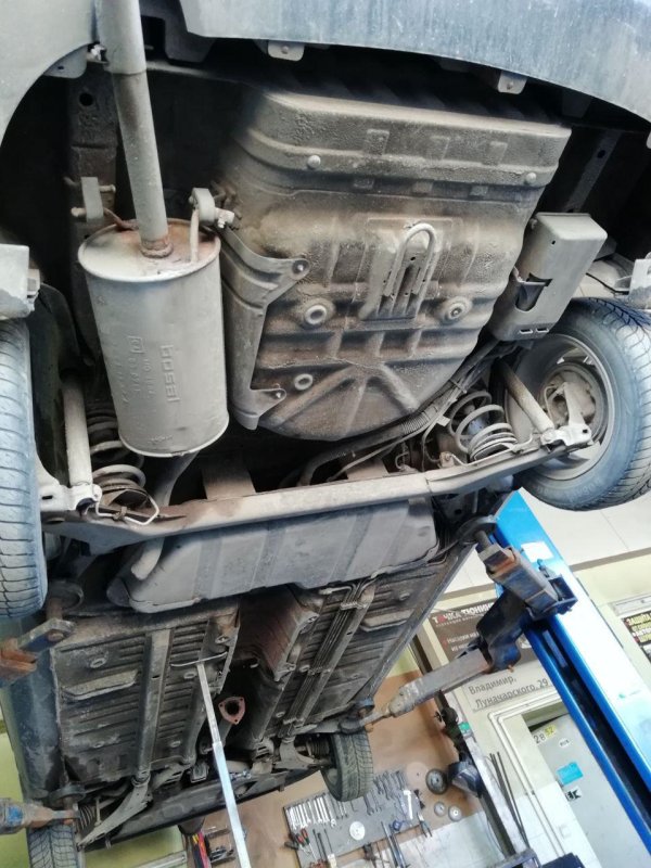 Chevrolet lanos 1 днище