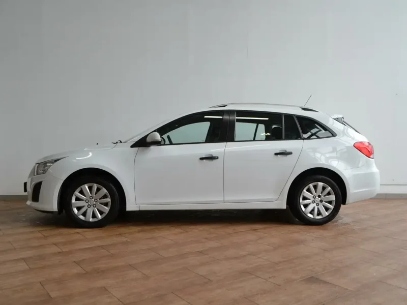 Chevrolet Cruze 2012 седан