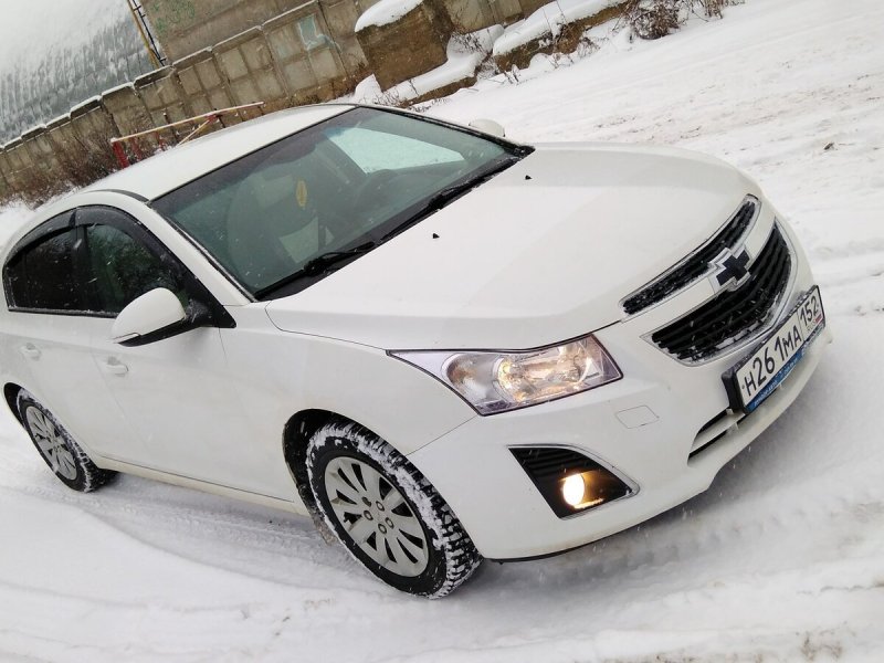 Chevrolet Cruze 2014 белый