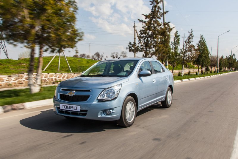 Chevrolet Cobalt (2011)