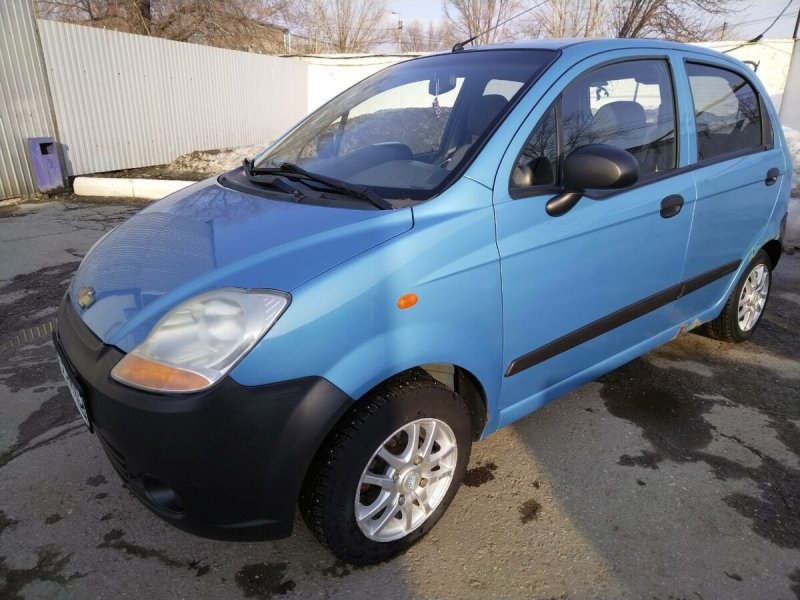 Люк на Шевроле Спарк 2006