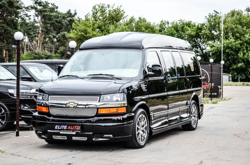 Chevrolet Express 2011