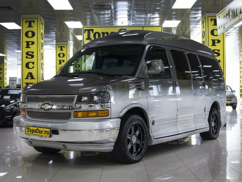 Chevrolet Express 2