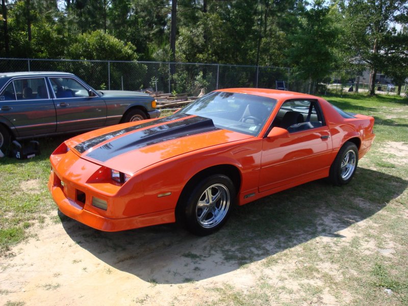 Chevrolet Camaro z28 1990