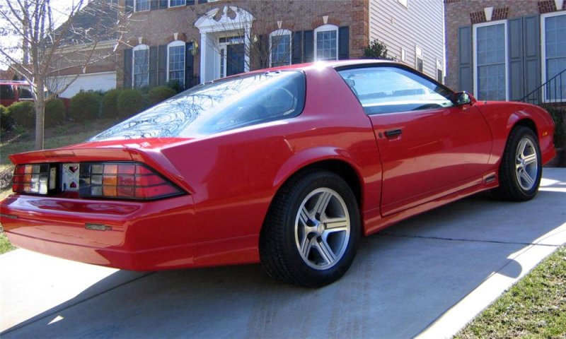 Chevrolet Camaro z28 1990