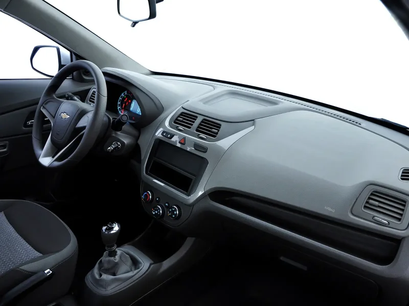 Chevrolet Cobalt LTZ салон