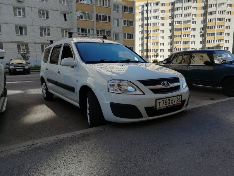 Шевроле Ларгус 2008