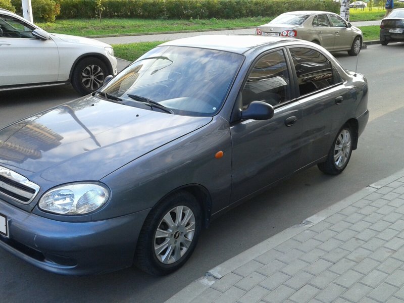 Chevrolet lanos 1.5 МТ 2011