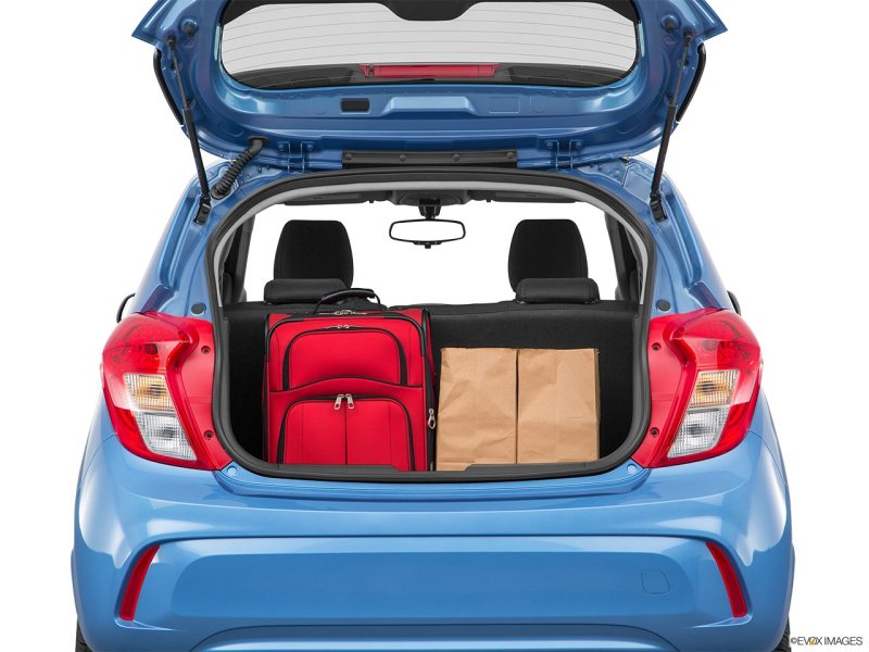 Chevrolet Spark 2 багажник