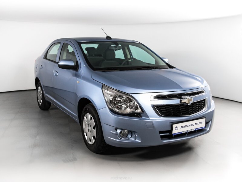 Chevrolet Cobalt II Рестайлинг серый