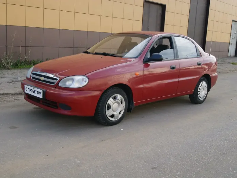 Шевроле Ланос 2007 красный