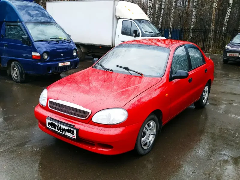 Chevrolet lanos 2008 красный