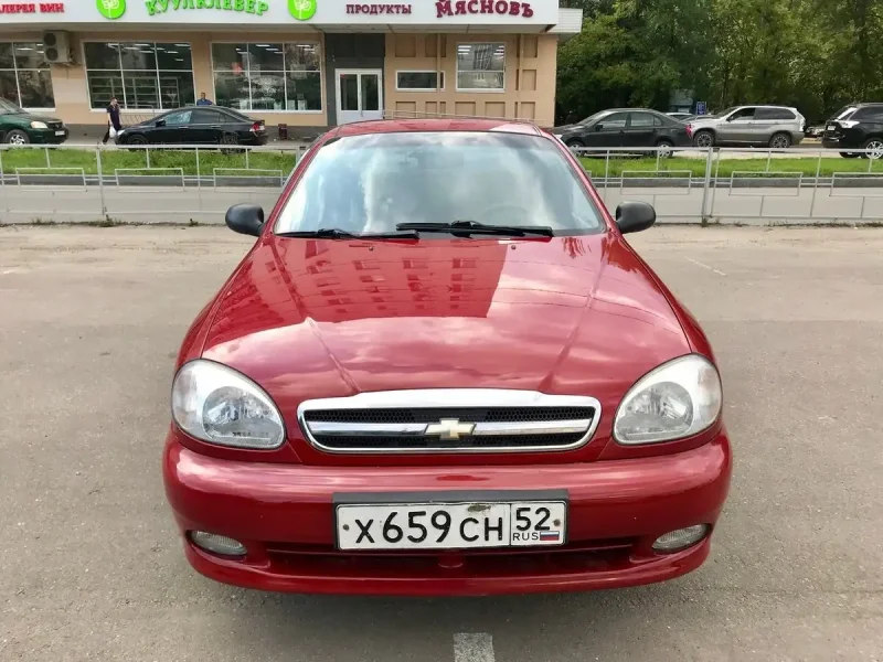 Шевроле Ланос 2008 красный