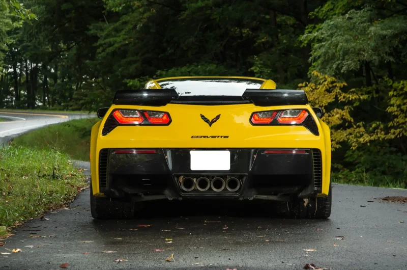 Корвет z06 сзади