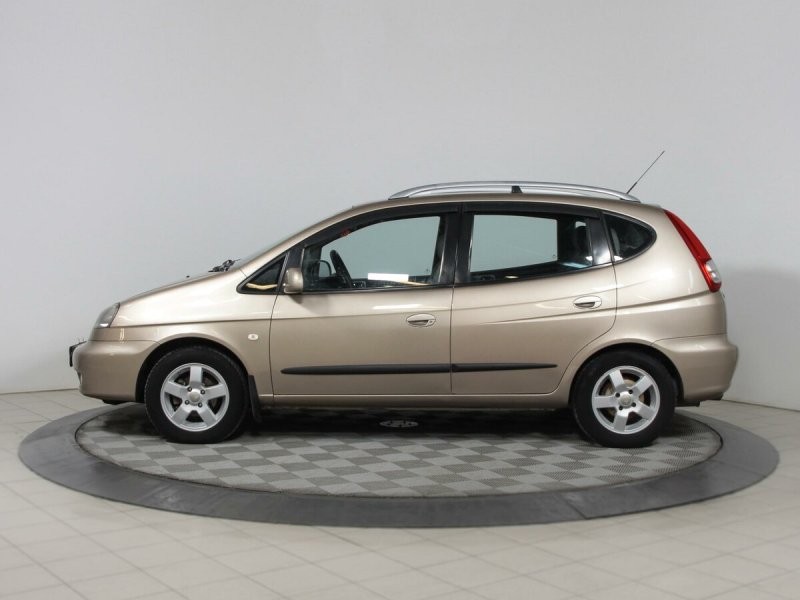 Chevrolet Rezzo 2008