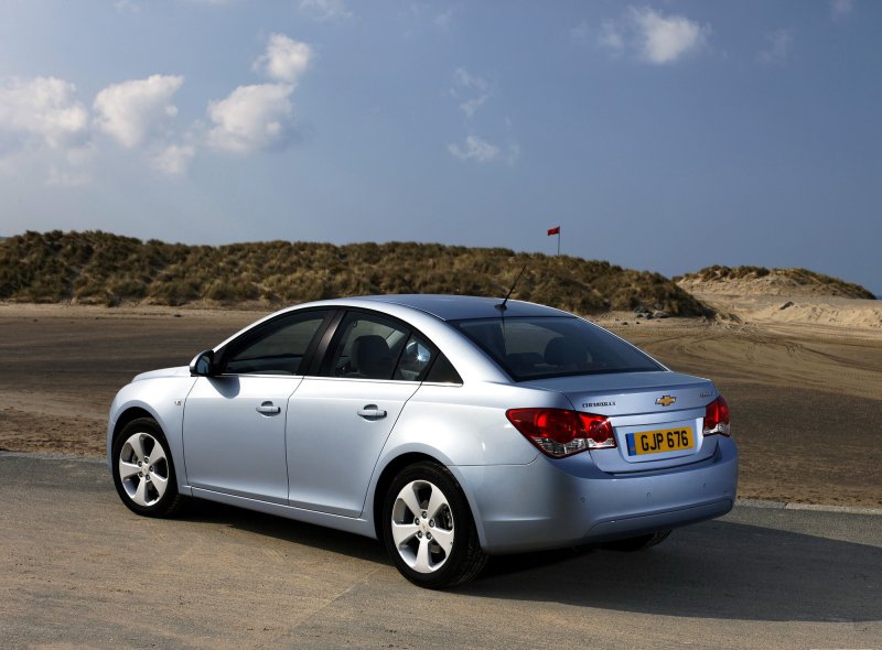Chevrolet Cruze j300