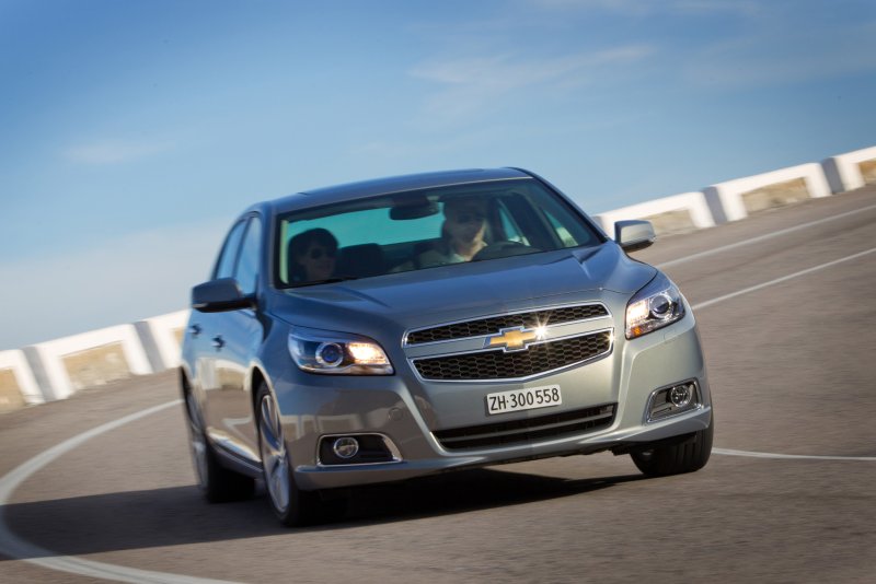 Chevrolet Malibu седан