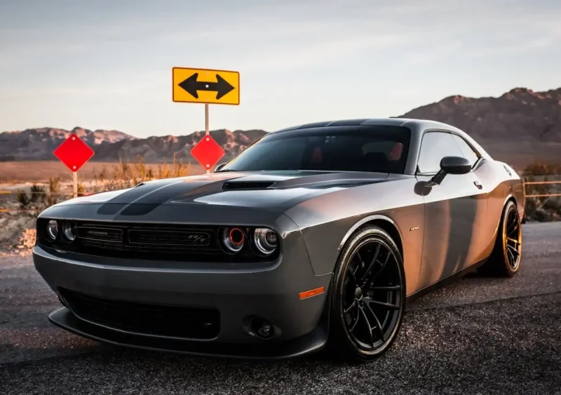 Машина Шевроле dodge